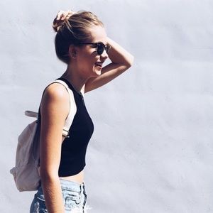 Meet your Posher, Noelle